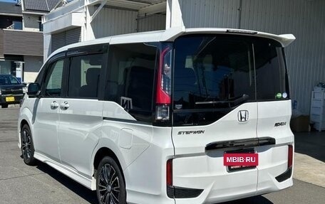 Honda Stepwgn IV, 2022 год, 1 965 000 рублей, 9 фотография