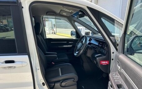 Honda Stepwgn IV, 2022 год, 1 965 000 рублей, 11 фотография