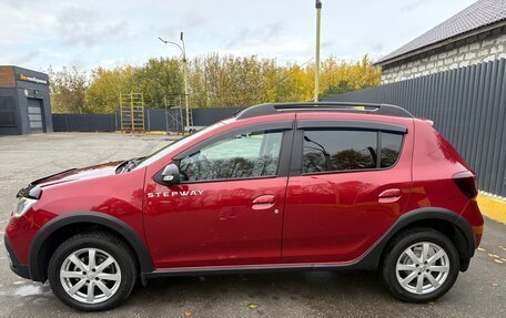 Renault Sandero II рестайлинг, 2018 год, 1 250 000 рублей, 28 фотография