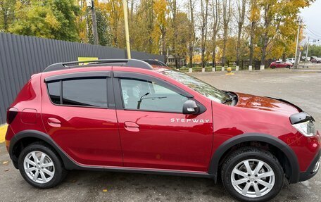 Renault Sandero II рестайлинг, 2018 год, 1 250 000 рублей, 33 фотография