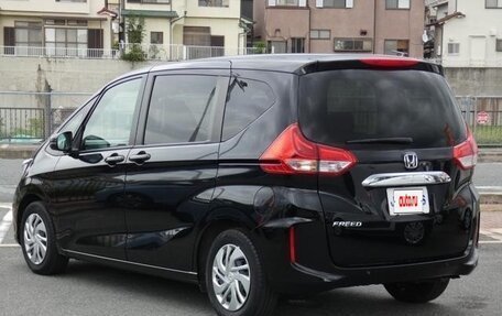 Honda Freed II, 2023 год, 1 450 004 рублей, 4 фотография