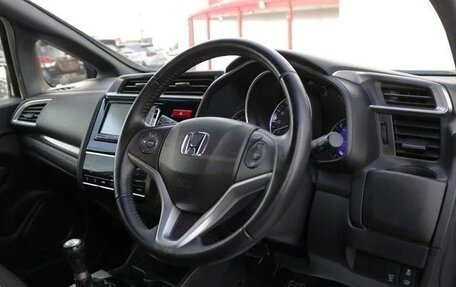 Honda Fit III, 2016 год, 750 005 рублей, 5 фотография