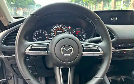 Mazda 3, 2023 год, 1 350 000 рублей, 8 фотография