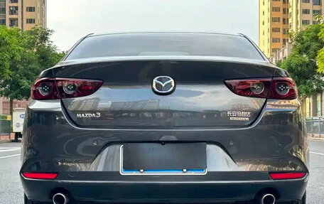 Mazda 3, 2023 год, 1 350 000 рублей, 5 фотография