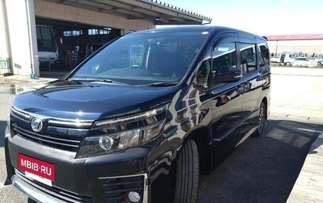 Toyota Voxy III, 2014 год, 1 497 069 рублей, 8 фотография