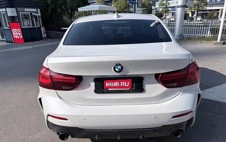 BMW 1 серия, 2023 год, 1 450 000 рублей, 4 фотография