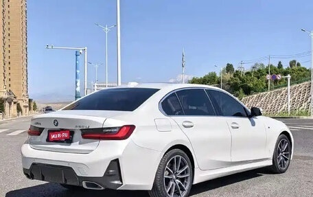 BMW 3 серия, 2023 год, 2 800 000 рублей, 4 фотография