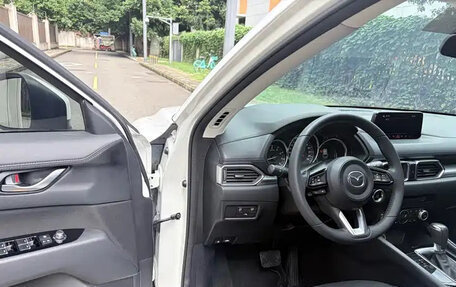 Mazda CX-5 II, 2023 год, 1 900 000 рублей, 9 фотография