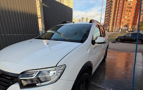 Renault Sandero II рестайлинг, 2021 год, 1 700 000 рублей, 3 фотография