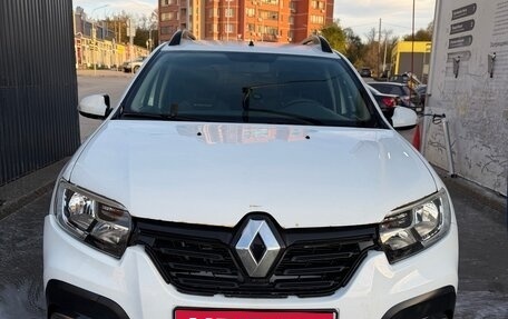 Renault Sandero II рестайлинг, 2021 год, 1 700 000 рублей, 1 фотография