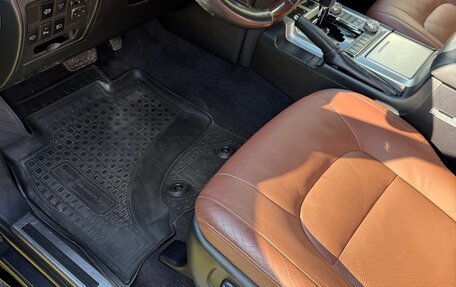 Toyota Land Cruiser 200, 2016 год, 6 100 000 рублей, 9 фотография