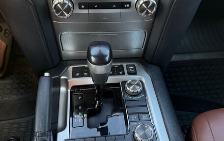 Toyota Land Cruiser 200, 2016 год, 6 100 000 рублей, 2 фотография