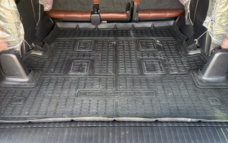 Toyota Land Cruiser 200, 2016 год, 6 100 000 рублей, 14 фотография