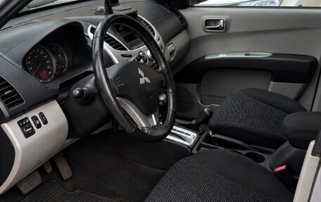 Mitsubishi L200 IV рестайлинг, 2010 год, 1 300 000 рублей, 7 фотография