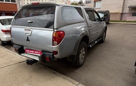 Mitsubishi L200 IV рестайлинг, 2010 год, 1 300 000 рублей, 3 фотография