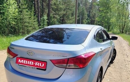 Hyundai Elantra V, 2012 год, 850 000 рублей, 5 фотография