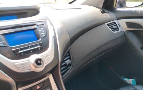 Hyundai Elantra V, 2012 год, 850 000 рублей, 8 фотография