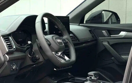 Audi Q5, 2024 год, 4 500 000 рублей, 5 фотография