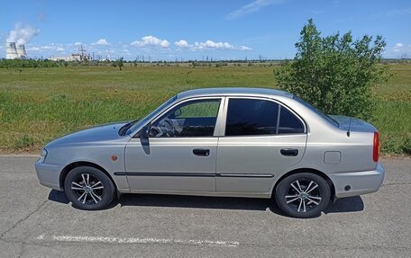 Hyundai Accent II, 2011 год, 540 000 рублей, 3 фотография