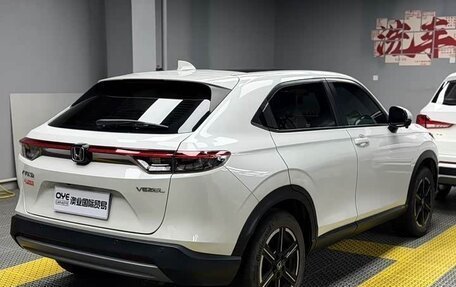 Honda Vezel, 2023 год, 1 850 010 рублей, 10 фотография