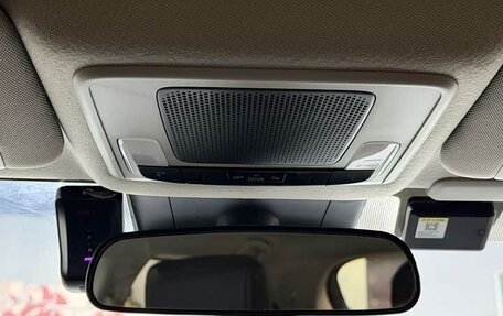 Honda Vezel, 2023 год, 1 850 010 рублей, 19 фотография