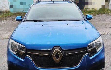 Renault Sandero II рестайлинг, 2021 год, 1 450 000 рублей, 2 фотография