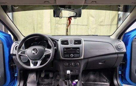 Renault Sandero II рестайлинг, 2021 год, 1 450 000 рублей, 8 фотография