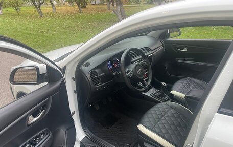 KIA Rio IV, 2018 год, 1 400 000 рублей, 7 фотография