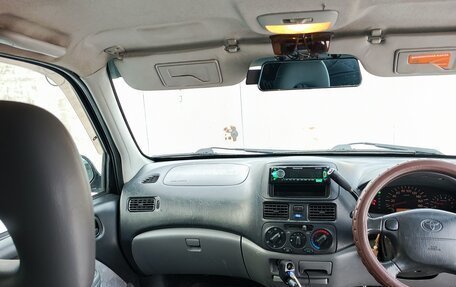 Toyota Raum I, 2002 год, 375 000 рублей, 9 фотография
