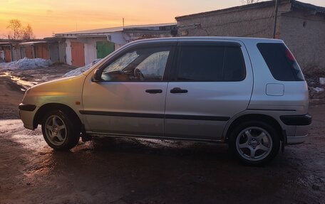 Toyota Raum I, 2002 год, 375 000 рублей, 7 фотография