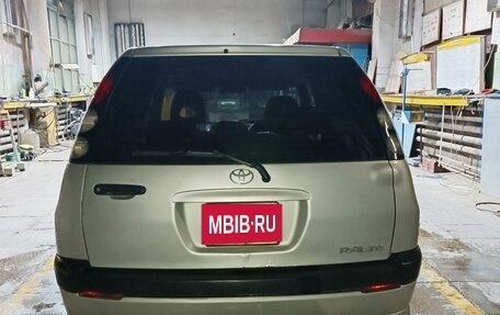 Toyota Raum I, 2002 год, 375 000 рублей, 17 фотография