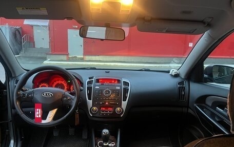 KIA cee'd I рестайлинг, 2012 год, 710 000 рублей, 2 фотография
