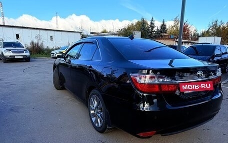 Toyota Camry, 2017 год, 1 510 000 рублей, 6 фотография
