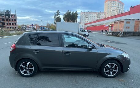 KIA cee'd I рестайлинг, 2012 год, 710 000 рублей, 15 фотография