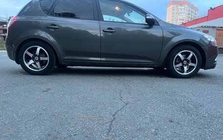 KIA cee'd I рестайлинг, 2012 год, 710 000 рублей, 12 фотография