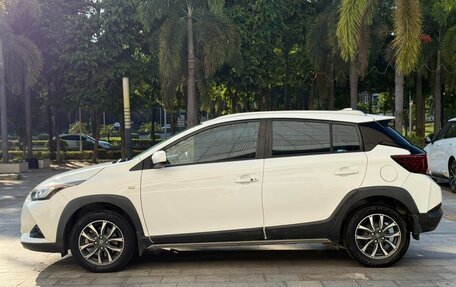 Toyota Yaris XP150 рестайлинг, 2022 год, 1 060 000 рублей, 4 фотография