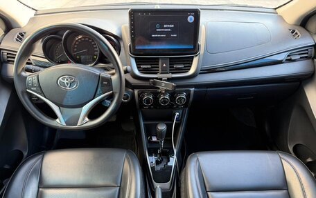 Toyota Yaris XP150 рестайлинг, 2022 год, 1 060 000 рублей, 7 фотография