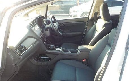 Honda Shuttle II, 2021 год, 1 240 000 рублей, 19 фотография