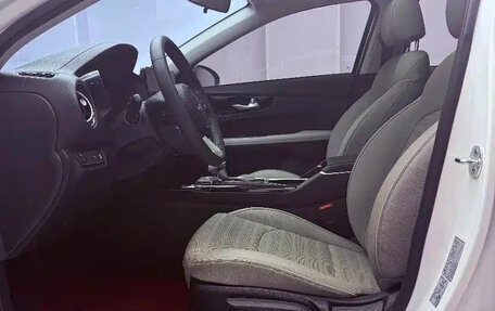 KIA K3, 2023 год, 1 600 000 рублей, 8 фотография
