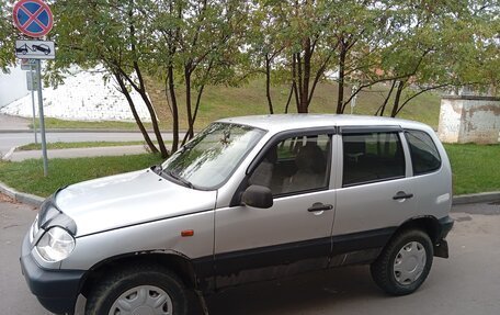 Chevrolet Niva I рестайлинг, 2006 год, 328 000 рублей, 2 фотография
