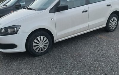 Volkswagen Polo VI (EU Market), 2013 год, 500 000 рублей, 1 фотография