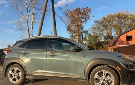 Hyundai Kona I, 2022 год, 2 050 000 рублей, 4 фотография