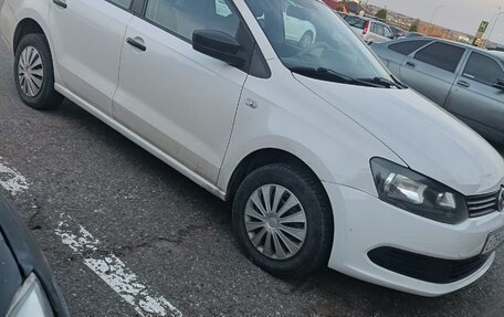 Volkswagen Polo VI (EU Market), 2013 год, 500 000 рублей, 4 фотография