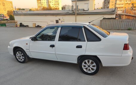 Daewoo Nexia I рестайлинг, 2011 год, 299 000 рублей, 3 фотография