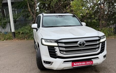Toyota Land Cruiser, 2022 год, 8 790 000 рублей, 2 фотография