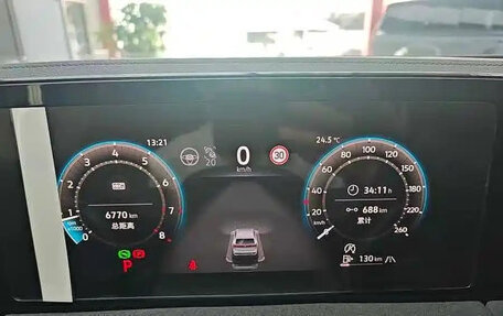 Volkswagen Tiguan, 2025 год, 4 290 069 рублей, 9 фотография