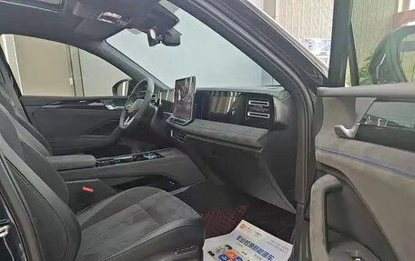 Volkswagen Tiguan, 2025 год, 4 290 069 рублей, 10 фотография