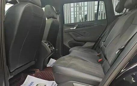Volkswagen Tiguan, 2025 год, 4 290 069 рублей, 14 фотография