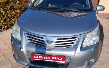 Toyota Avensis III рестайлинг, 2011 год, 1 090 000 рублей, 3 фотография