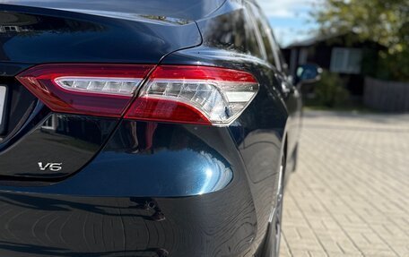 Toyota Camry, 2018 год, 3 070 000 рублей, 11 фотография